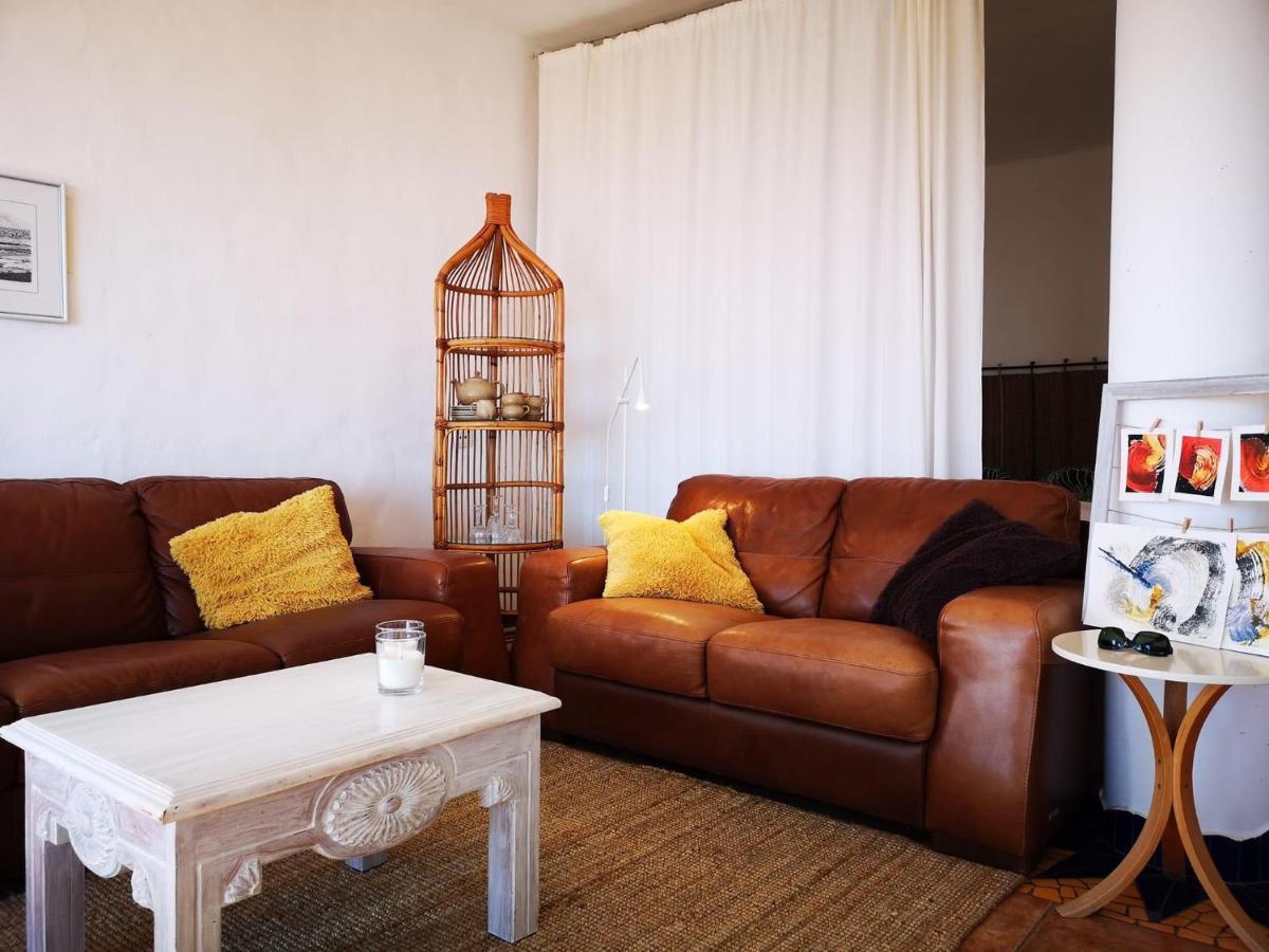 Apartamento Pirul อาริอา ภายนอก รูปภาพ